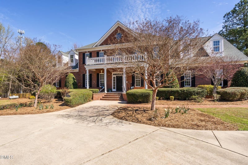 1609 Holland Rd, Fuquay Varina, NC 27526