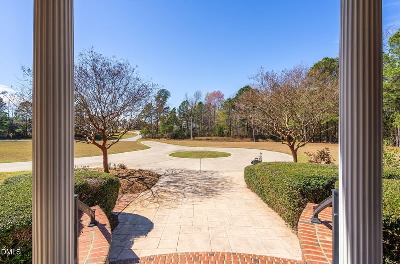 1609 Holland Rd, Fuquay Varina, NC 27526