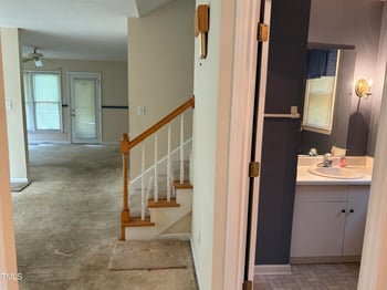 1609 Lethbridge Ct, Raleigh, NC 27606