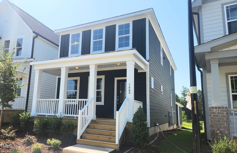 1609 Piney Falls Dr, Wendell, NC 27591
