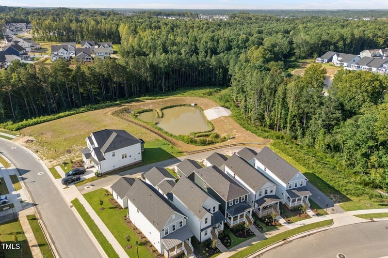 1609 Piney Falls Dr, Wendell, NC 27591