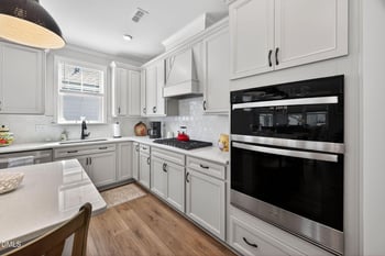1609 Plover Cir, Fuquay Varina, NC 27526