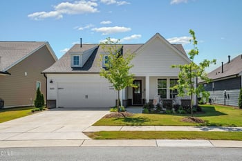 1609 Plover Cir, Fuquay Varina, NC 27526