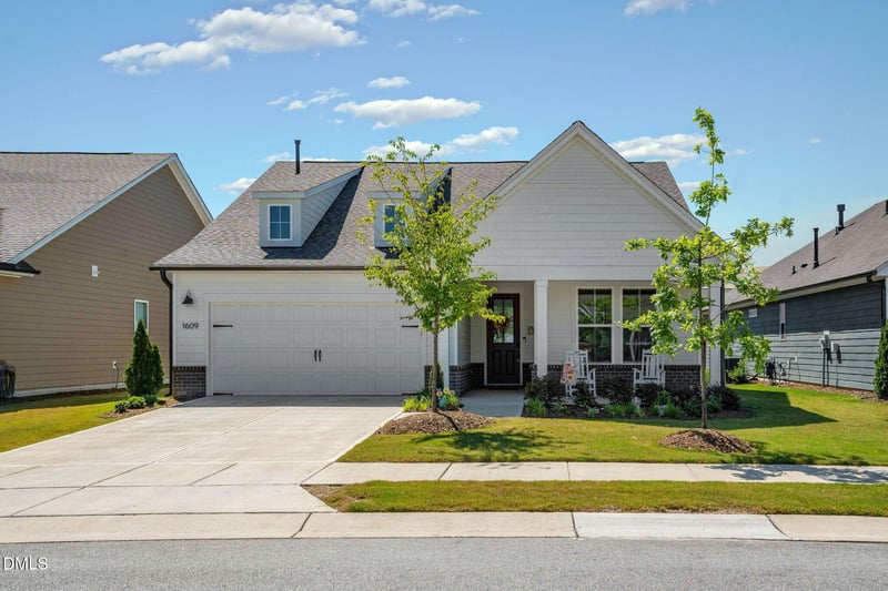 1609 Plover Cir, Fuquay Varina, NC 27526