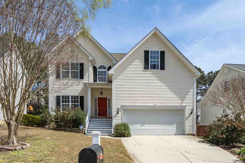 1609 Royal Red Trl, Apex, NC 27502