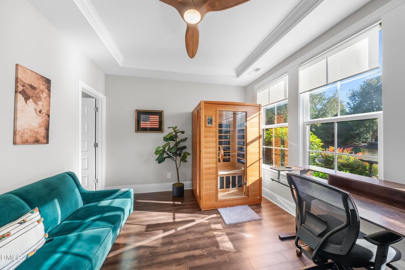 1609 Wooster St, Raleigh, NC 27607