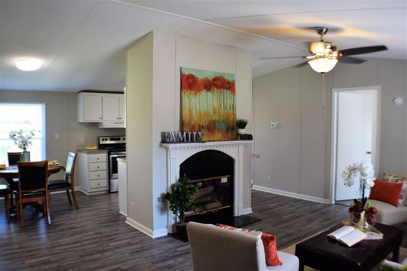 161 E Abbey Ct, Smithfield, NC 27577