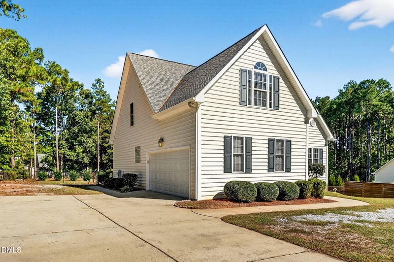 161 Albemarle Dr, Clayton, NC 27527