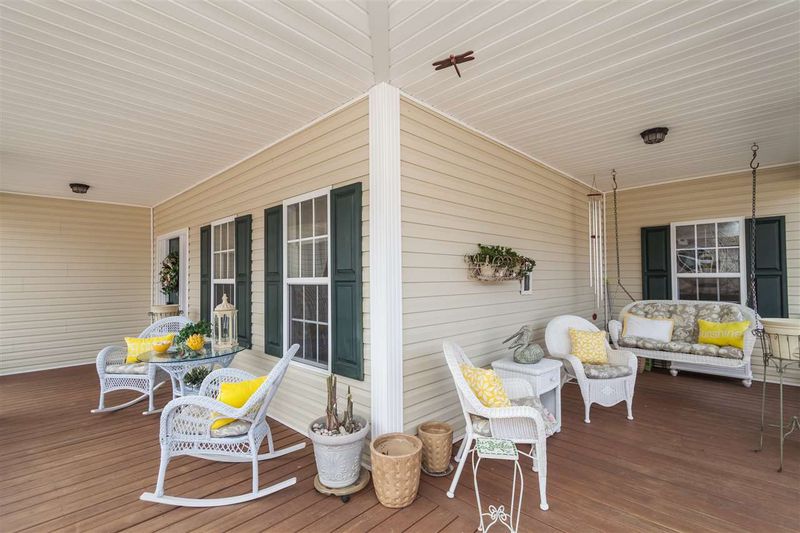 161 Bertram Dr, Clayton, NC 27520