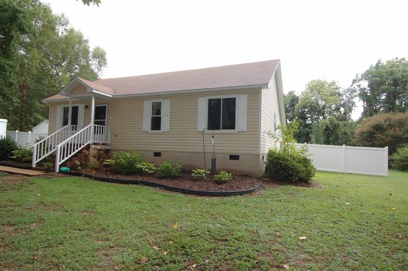 161 Bridges Ln, Youngsville, NC 27596