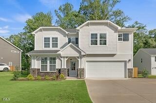 161 Eagle Rock Dr, Lillington, NC 27546