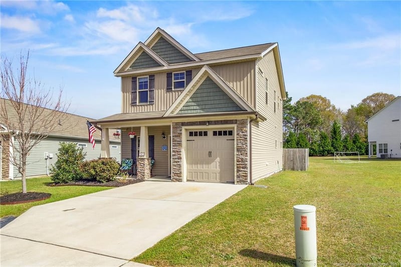 161 Jess Ln, Dunn, NC 28334