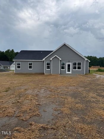 161 Jones Creek Ln, Lillington, NC 27546
