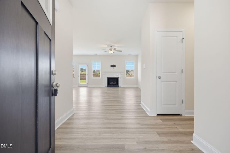 161 Jones Crk Ln, Lillington, NC 27546