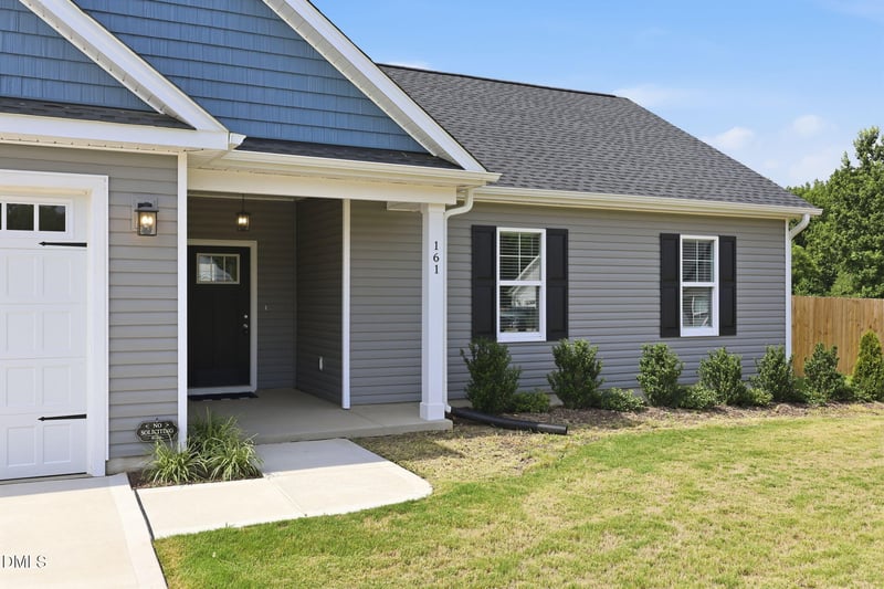 161 Jones Crk Ln, Lillington, NC 27546