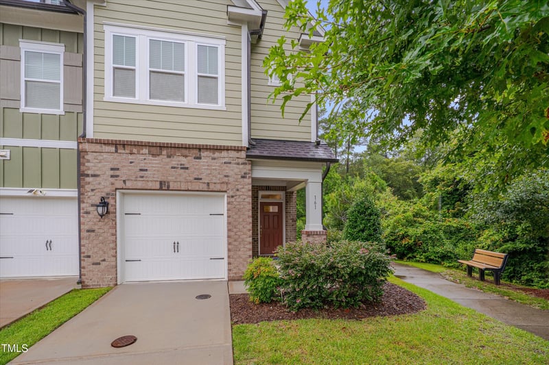 161 Manordale Dr, Chapel Hill, NC 27517