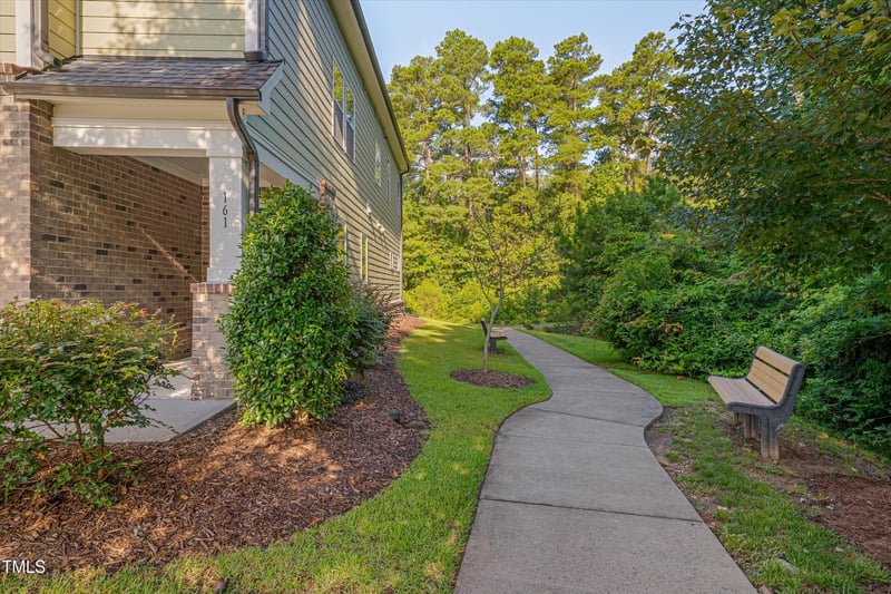 161 Manordale Dr, Chapel Hill, NC 27517