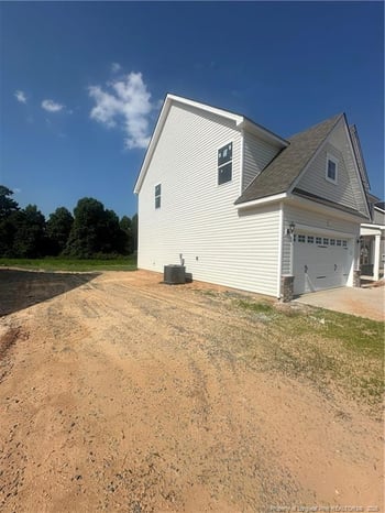 161 Margot Manor Dr, Benson, NC 27504