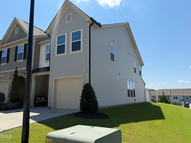 161 E Porthaven Way, Clayton, NC 27527