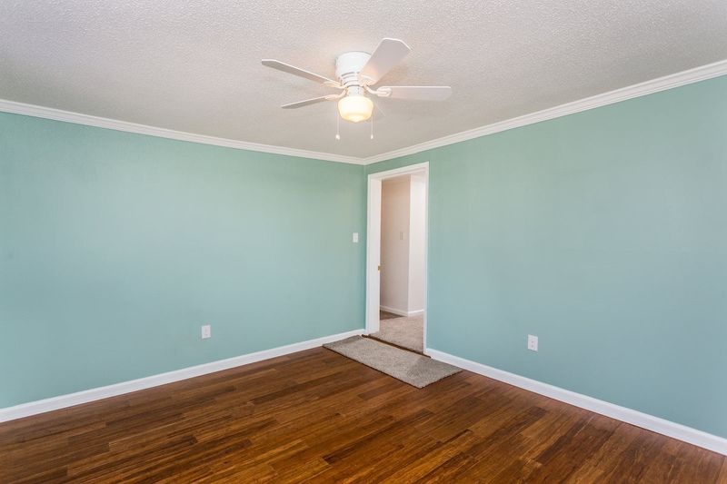 161 Prospect Ave, Raleigh, NC 27603