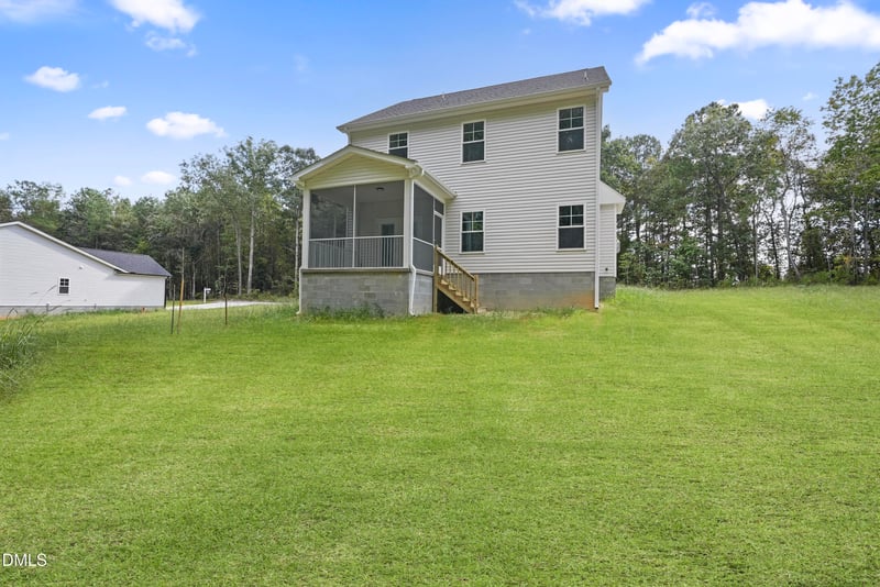 161 Rollins Acres Ln, Lillington, NC 27546