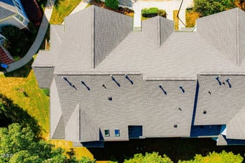 161 Summit Oaks Ln, Holly Springs, NC 27540