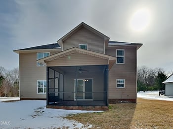 161 Summit Overlook Dr, Clayton, NC 27527