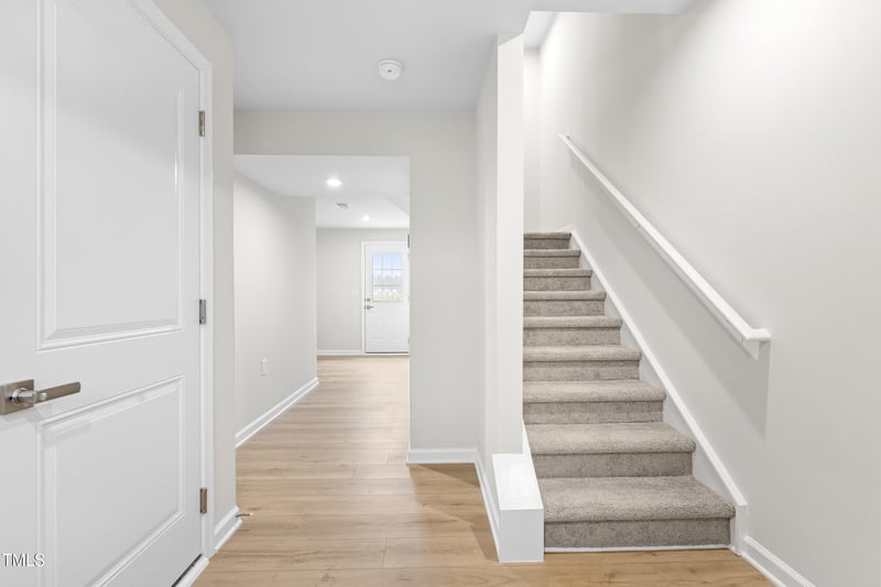 161 Sunny Acres Rd, Raleigh, NC 27603