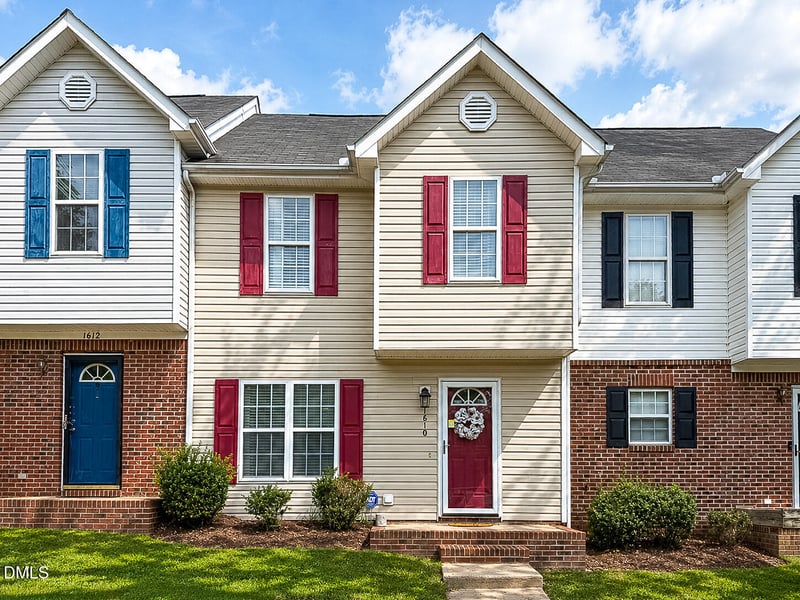 1610 Briarmont Ct, Raleigh, NC 27610