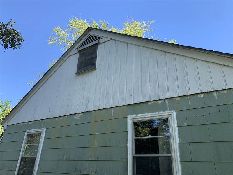 1610 S Clinton Ave, Dunn, NC 28334