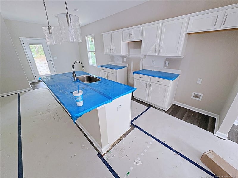 1610 Gardenia Ave, Fayetteville, NC 28311