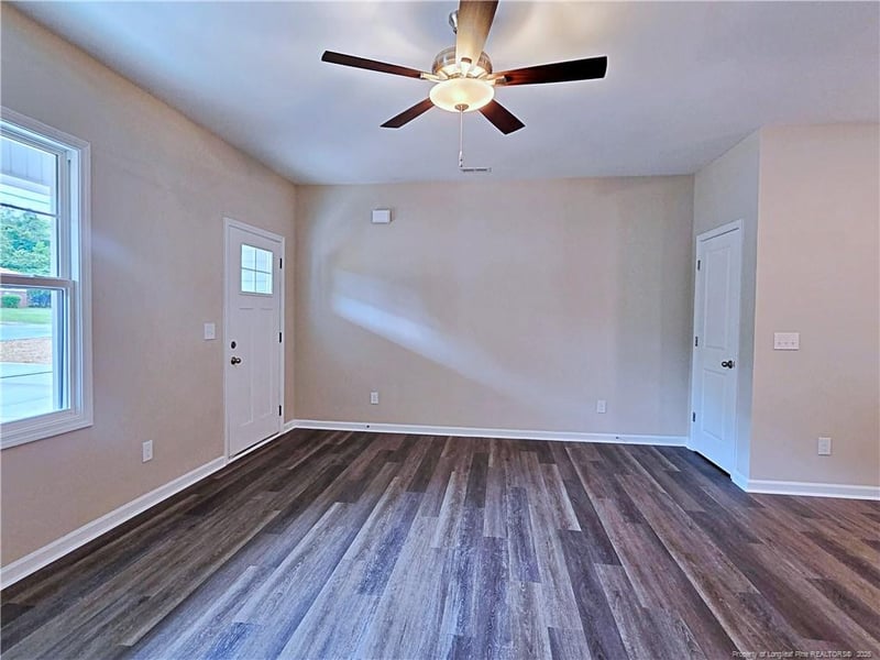 1610 Gardenia Ave, Fayetteville, NC 28311