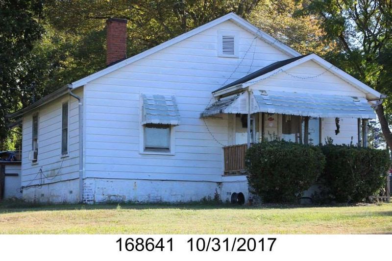 1610 Glenn School Rd, Durham, NC 27704