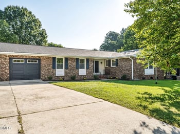 1610 Kenbrook Dr, Garner, NC 27529
