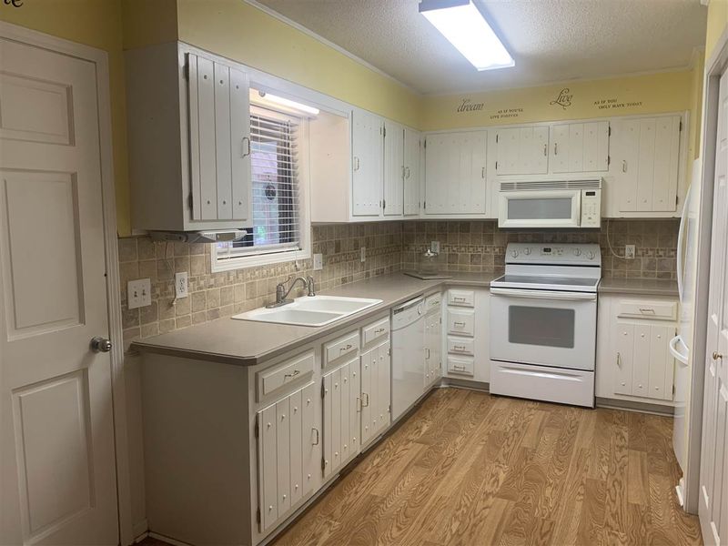 1610 Miriam Ave, Garner, NC 27529