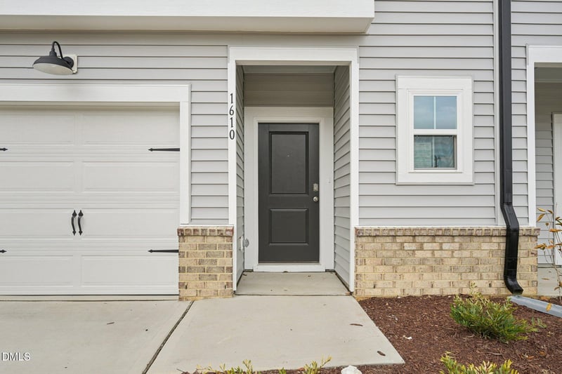 1610 Mirth Ct, Rolesville, NC 27571