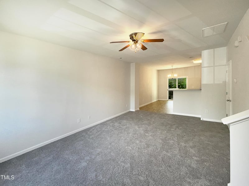 1610 Oxleymare Dr, Raleigh, NC 27610