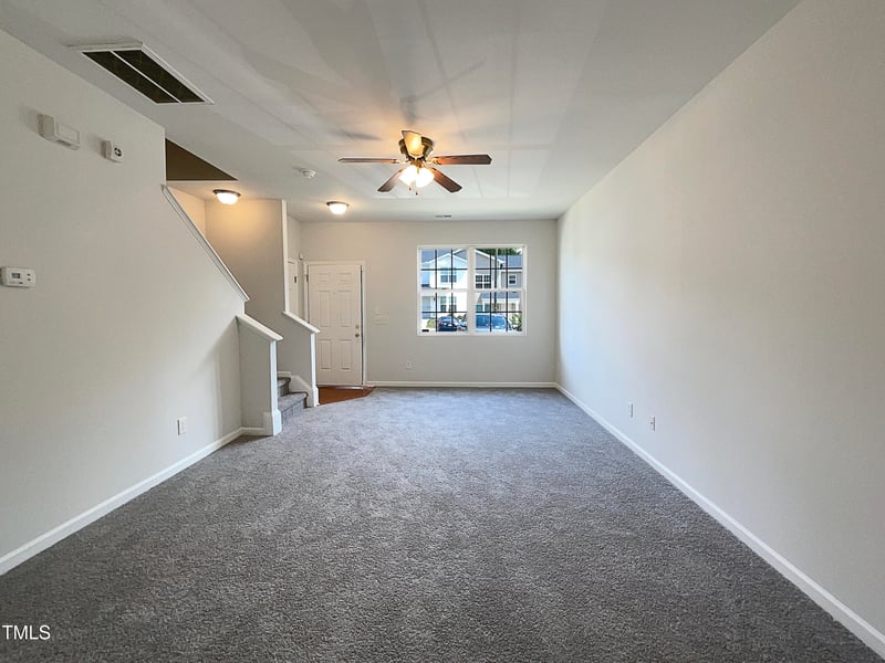 1610 Oxleymare Dr, Raleigh, NC 27610