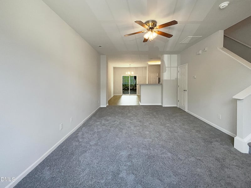 1610 Oxleymare Dr, Raleigh, NC 27610