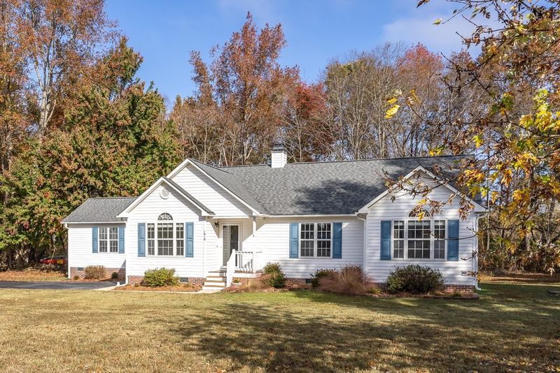 1610 Tall Cane Cir, Willow Springs, NC 27592