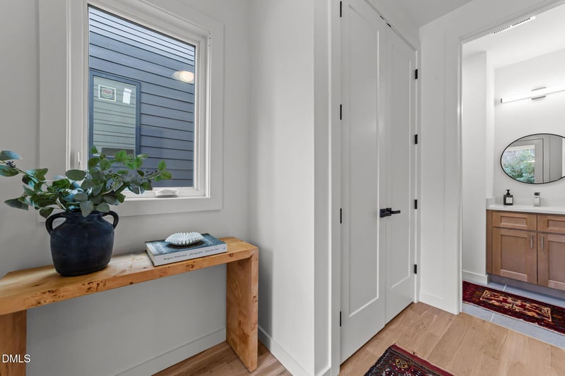 1611 12 Malta Ave, Raleigh, NC 27601