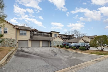 1611 Bluffside Dr #205, Fayetteville, NC 28312