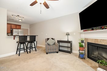 1611 Bluffside Dr #205, Fayetteville, NC 28312