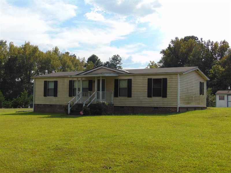 1611 Gate 2 Rd, Creedmoor, NC 27522