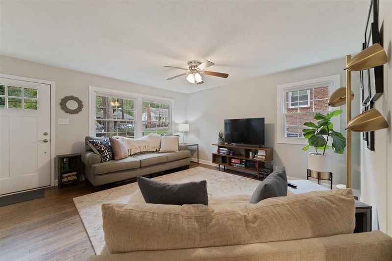 1611 James St, Durham, NC 27707