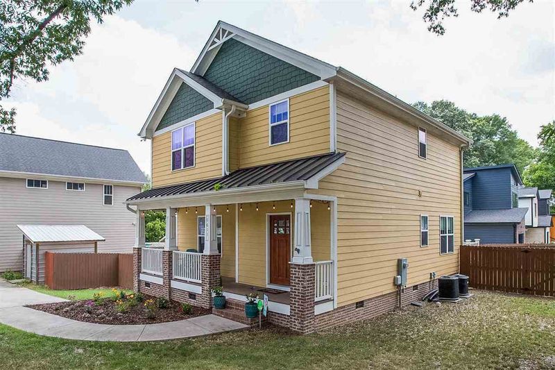 1611 Rosetta Dr, Durham, NC 27701
