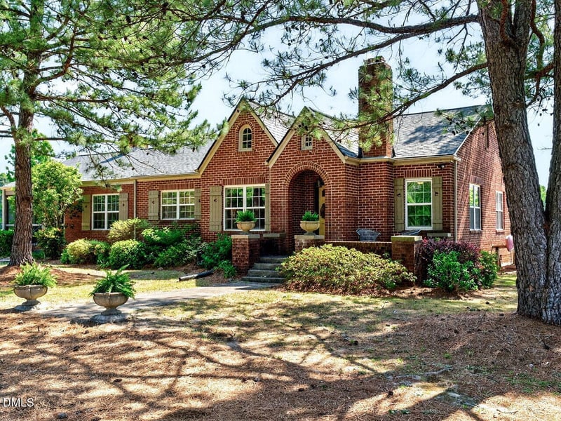 1612 Edgemont Rd, Wendell, NC 27591
