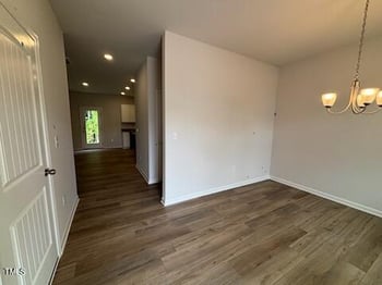 1612 Elk Run Dr, Fayetteville, NC 28312