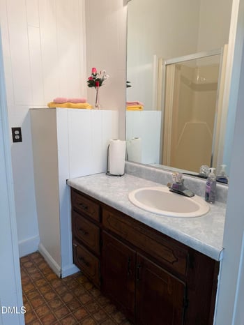 1612 Fairground Rd, Dunn, NC 28334