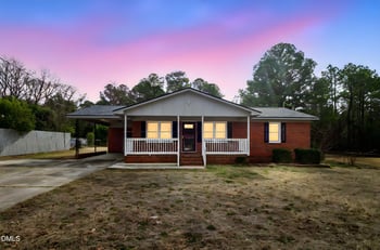 1612 Gardenia Ave, Fayetteville, NC 28311